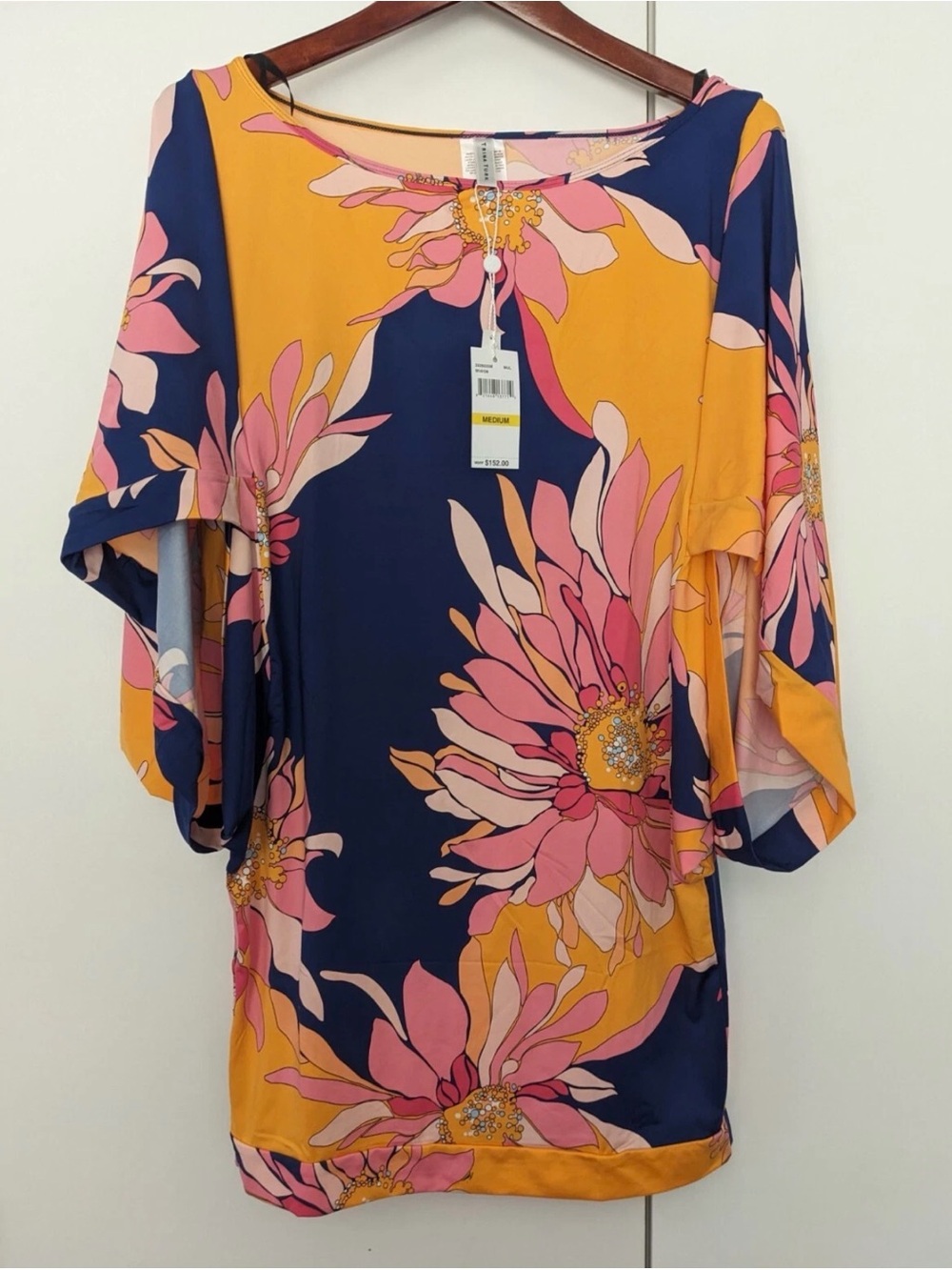 NWT Trina Turk Breeze Swim cover up MEDIUM